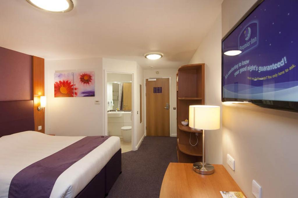 Premier Inn Leamington Spa Town Centre Zewnętrze zdjęcie